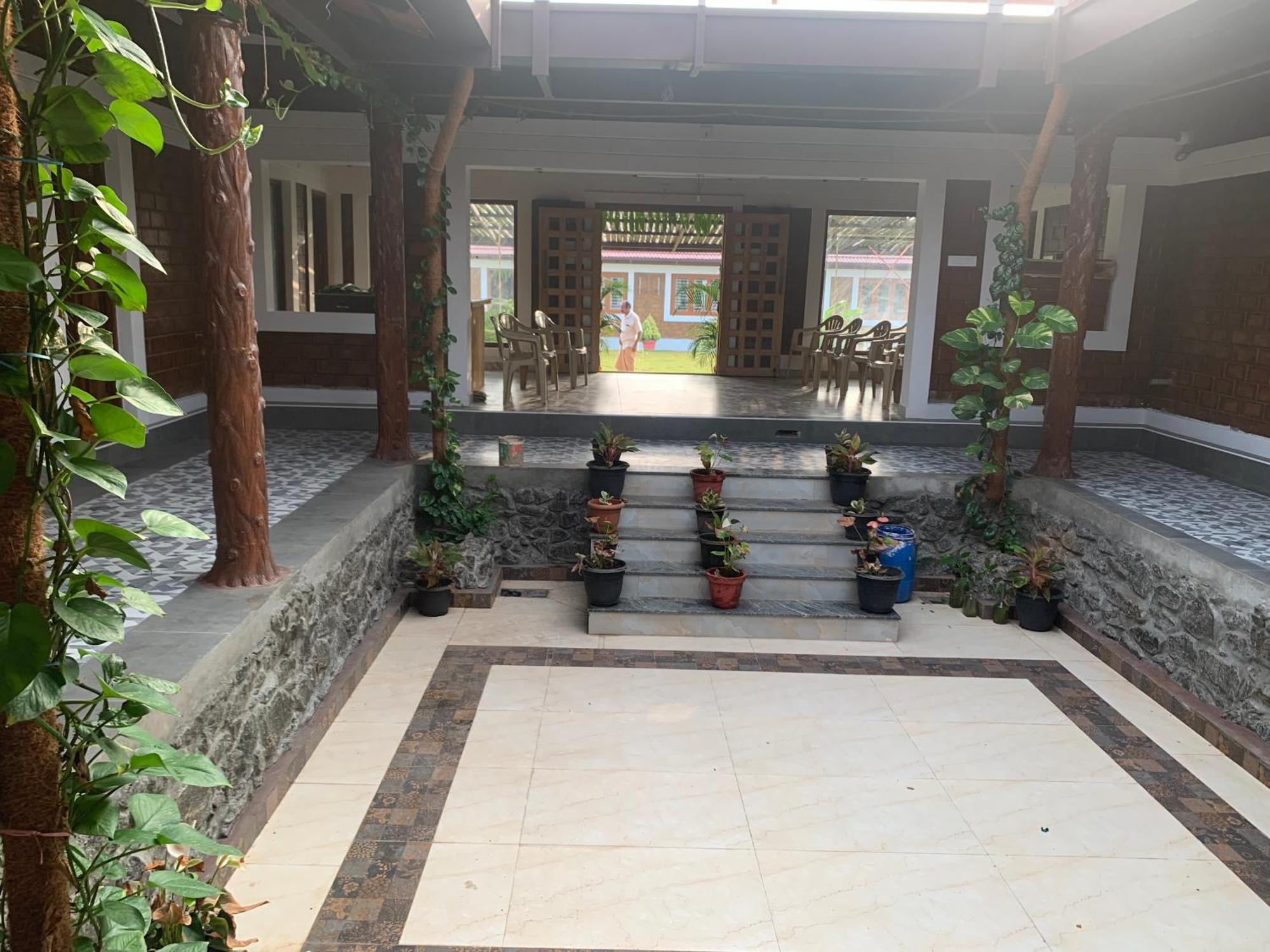 Love Green Resorts Palladam Ngoại thất bức ảnh